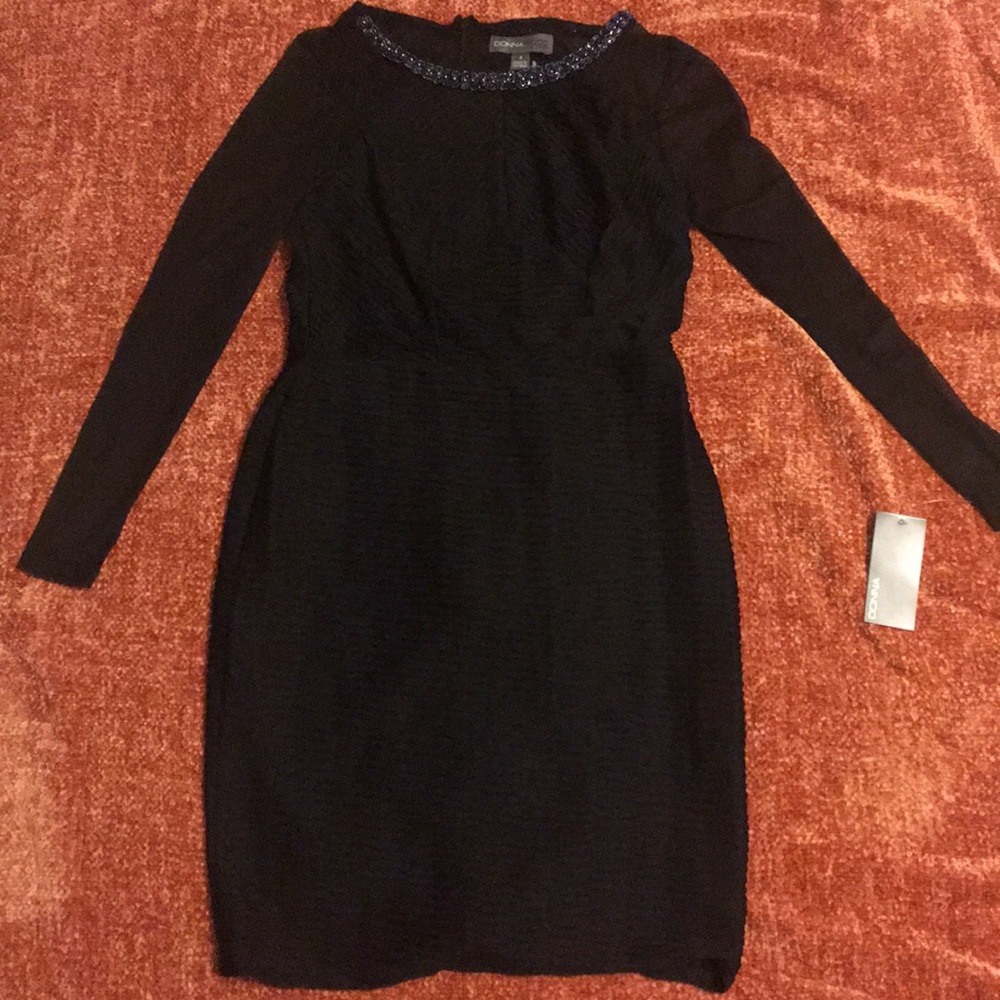 Donna Ricco black dress